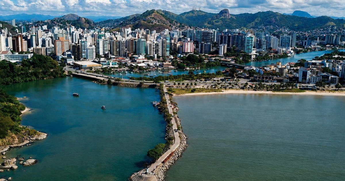 Imóveis de alto padrão em Vitória acumulam ganho real de até 54%
